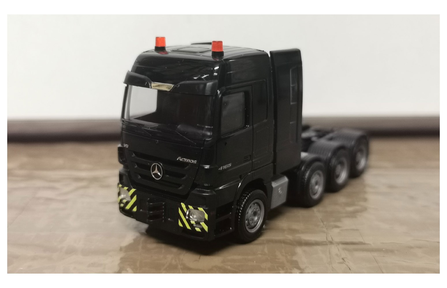 HERPA 156615-003 - Trattore pesante Mercedes-Benz Actros LH - 1:87