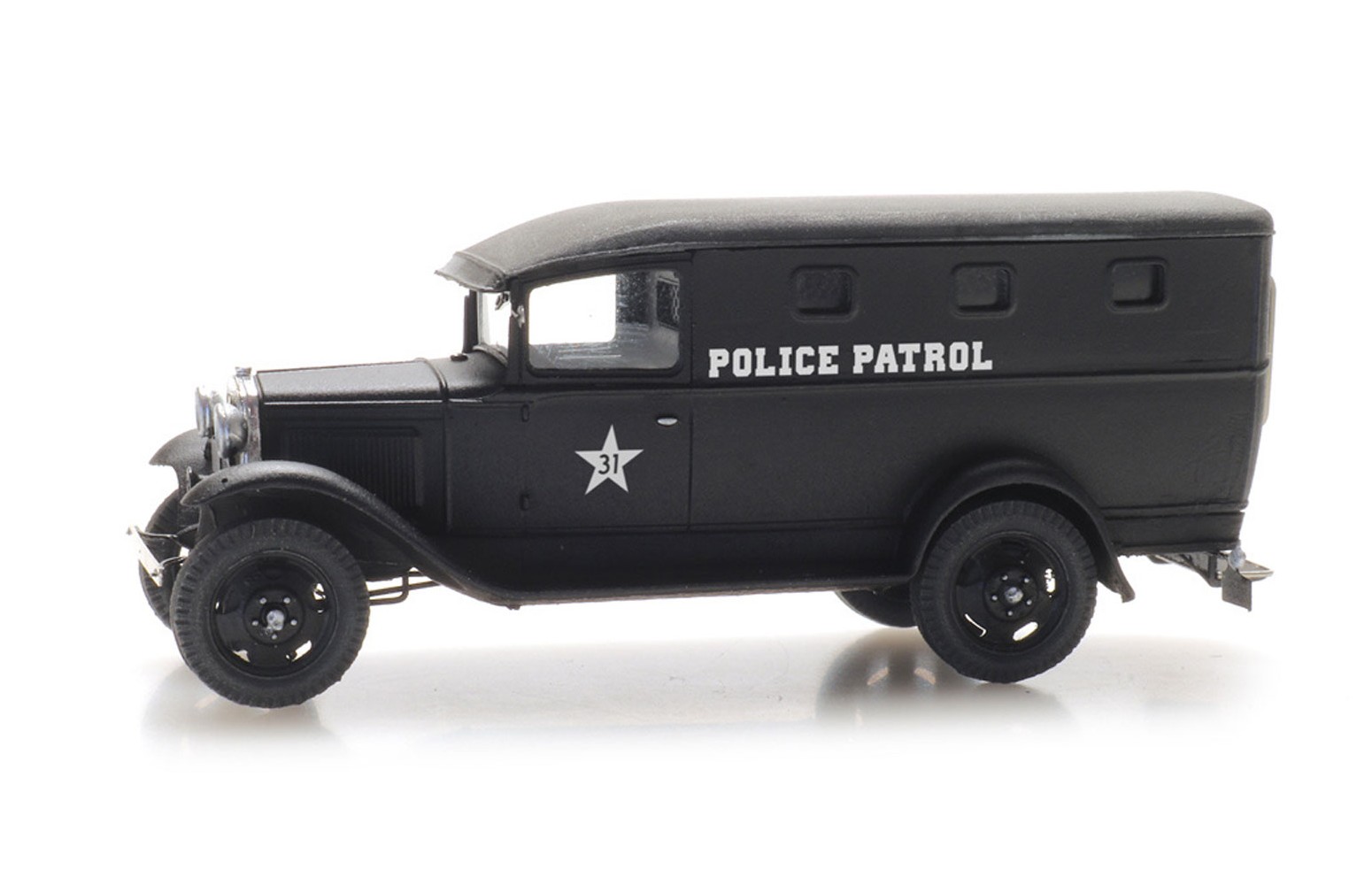 ARTITEC 387.528 - Ford AA "Police Patrol", Resina, 1:87