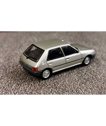 REE MODELES CB-148 Peugeot 205 GE (grigio metall.) - 1:87