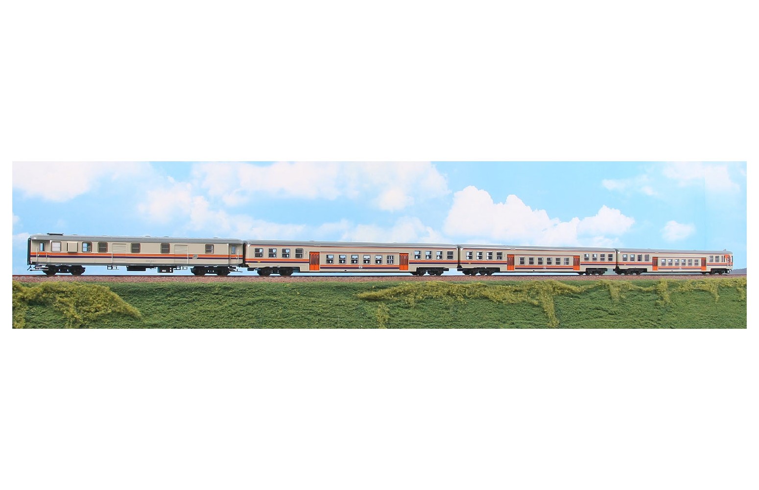 ACME H0 70087 - Treno regionale Tipo 1973 a piano ribassato FS Ep. IV/V