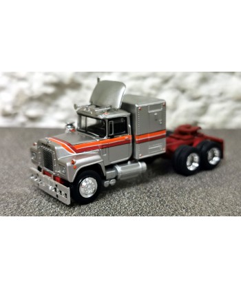 BREKINA 85806 - Mack RS 700 (1966), argento met/rosso – 1:87