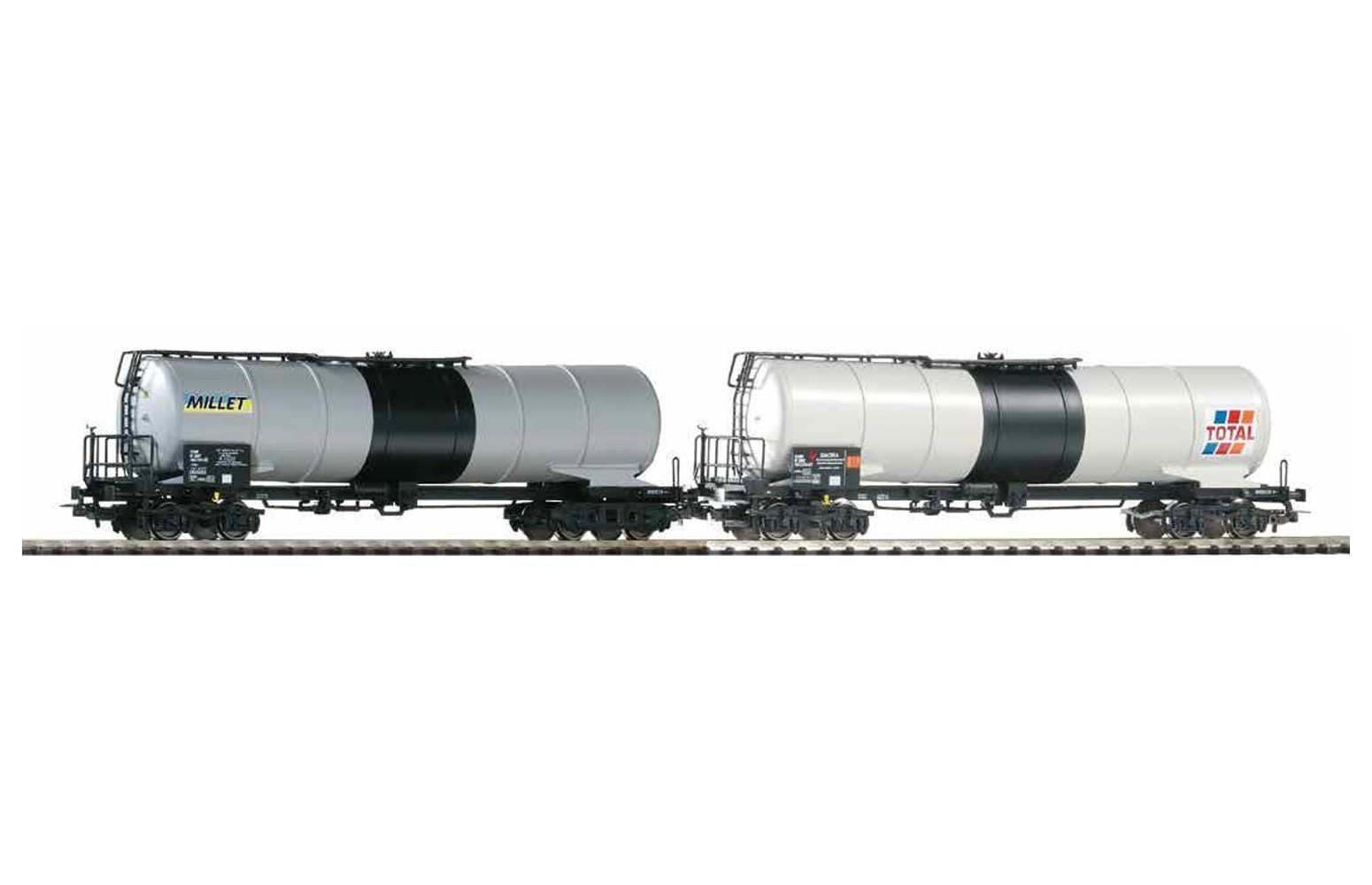 PIKO H0 97306 Set 2 Carri Cisterna articolato „TOTAL / MILLET” SNCF Ep.V
