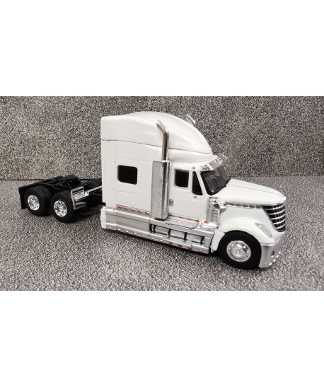 BREKINA 85827 - International Lonestar, Bianco, 2010 - 1:87