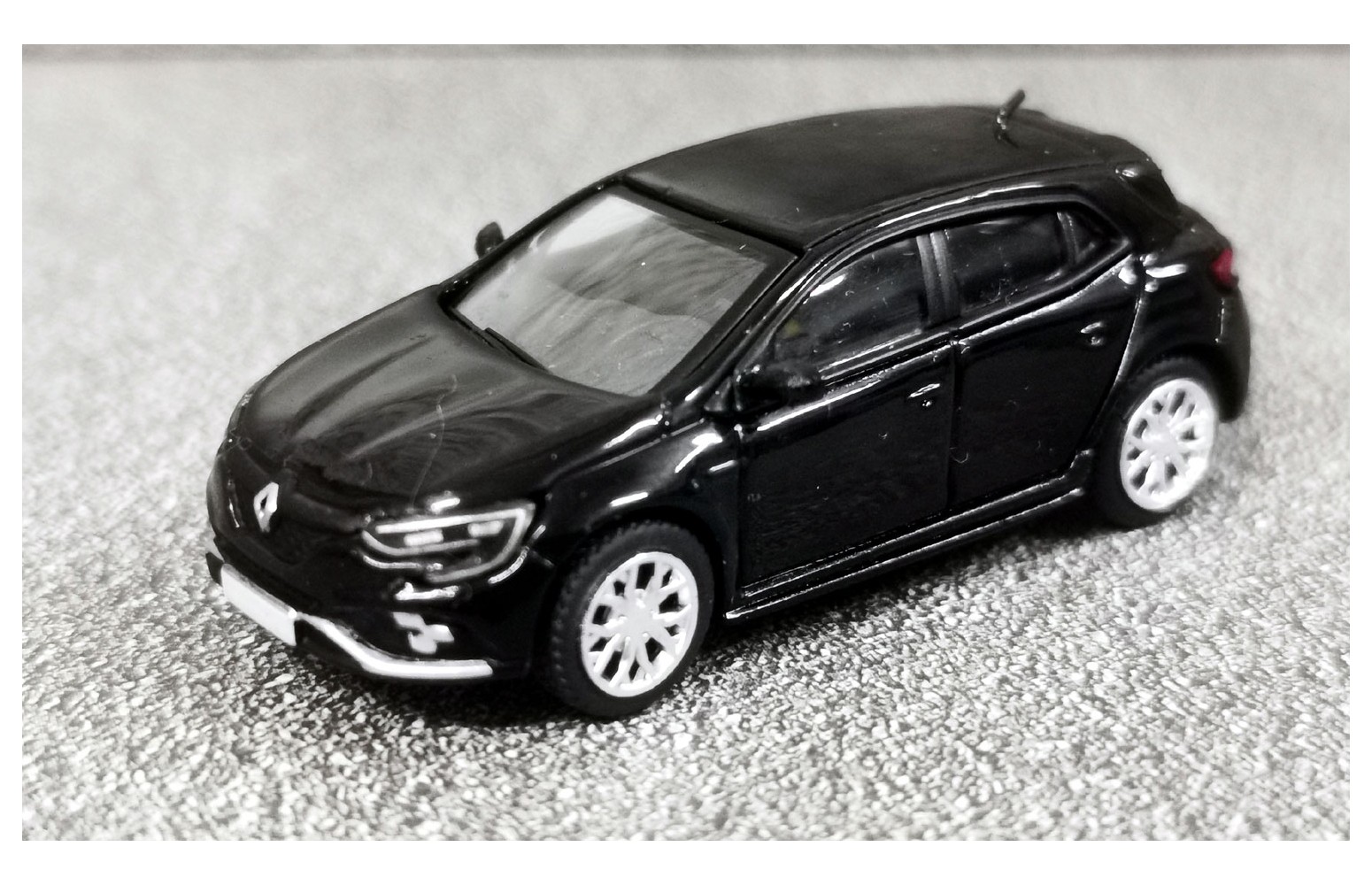 Premium ClassiXXs 870367 – Renault Megane RS, Nero Metall. – 1:87