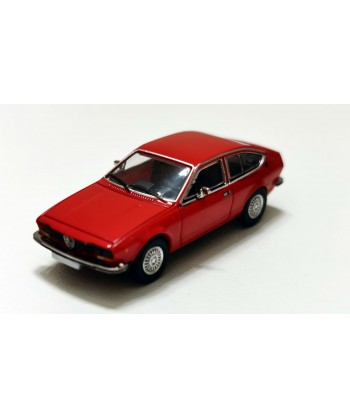 Premium ClassiXXs 870424 – Alfa Romeo Alfetta GT, Rosso – 1:87