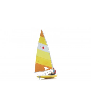 ARTITEC 387.593 - Barca a vela Laser con velista, resina , H0-1:87