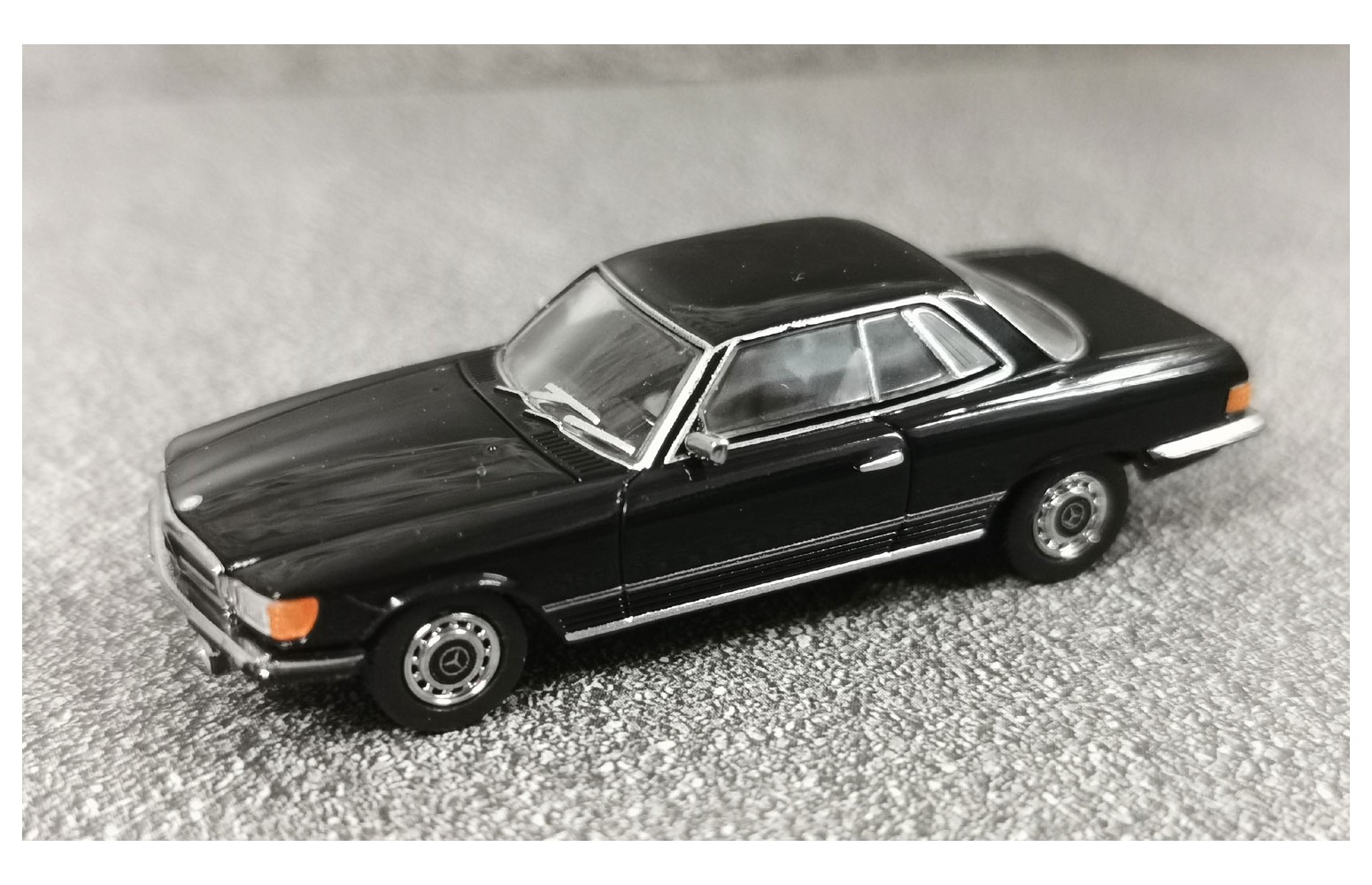 Premium ClassiXXs 870478 – Mercedes SLC (C107), nero – 1:87