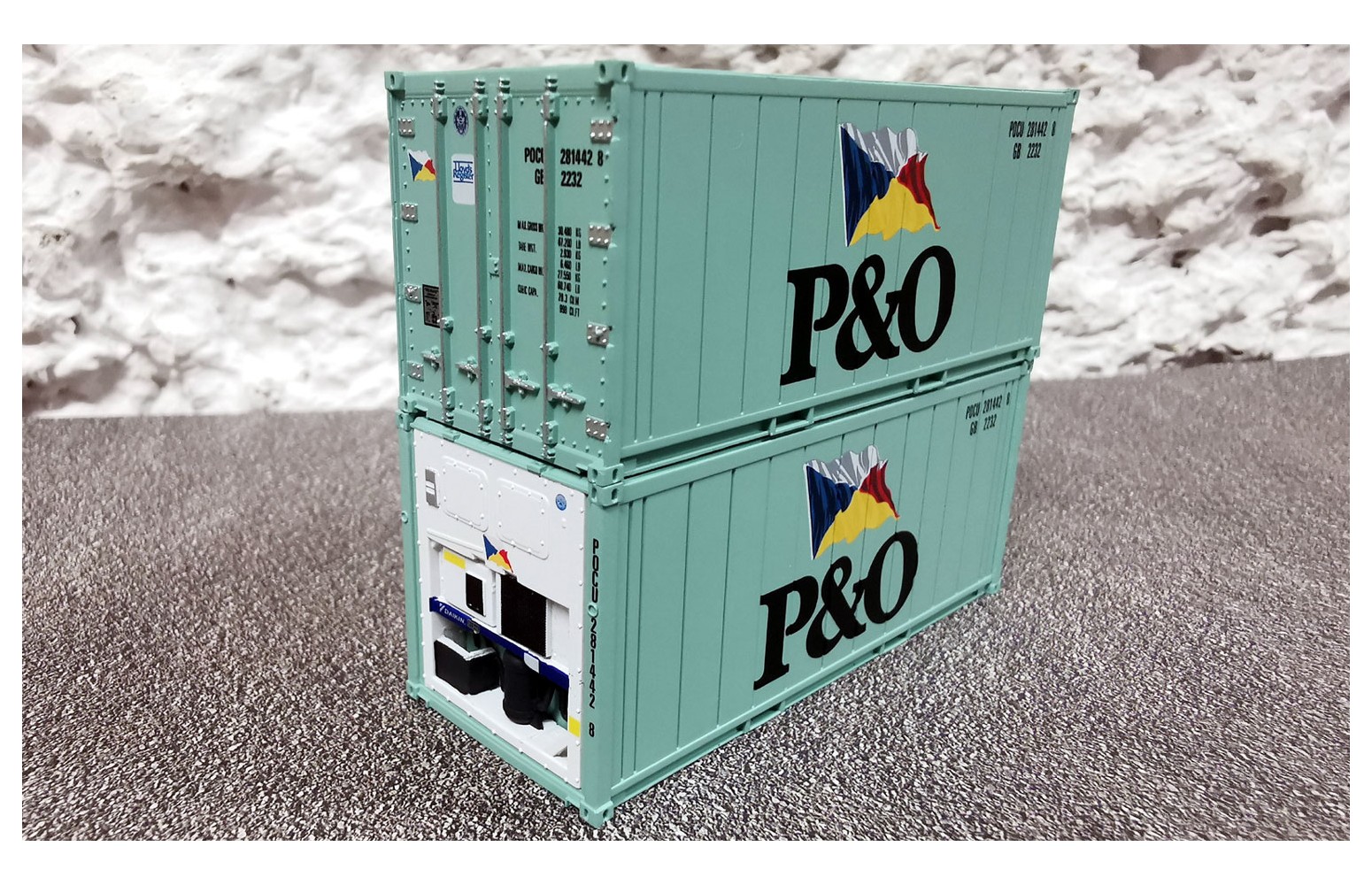 PIRATA PI12305 - Set 2 Container Da 20" Frigo "P&O" - 1:87
