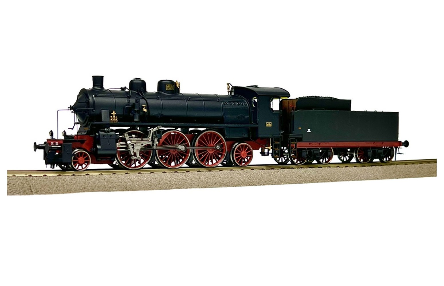 OS.KAR H0 1685.2 - Locomotiva Gr 685 FS serie 300, fanali a petrolio, ep. III-IV