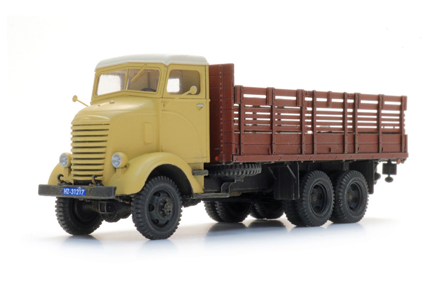 ARTITEC 387.614 - Autocarro GMC AFKWX, resina - H0-1:87