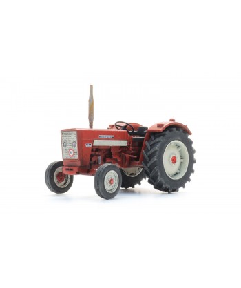 ARTITEC 387.583 - trattore McCormick International 624, resina - H0-1:87