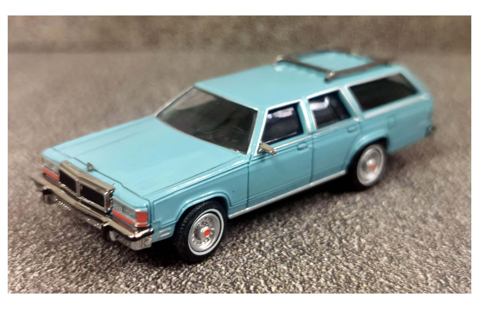 BREKINA 19631 - Ford LTD Station Wagon, azzurro, 1979, 1:87