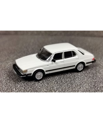 Premium ClassiXXs 870757 - SAAB 900 Limousine, Bianco, 1981, 1:87