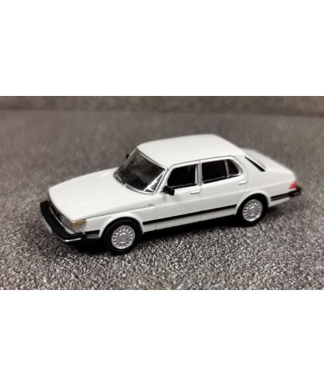 Premium ClassiXXs 870757 - SAAB 900 Limousine, Bianco, 1981, 1:87