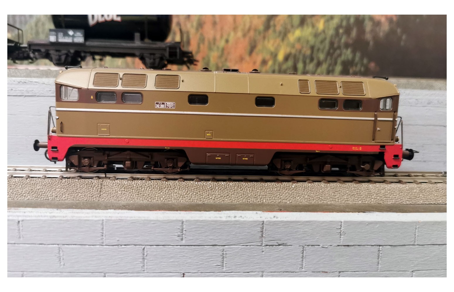 ACME H0 60351 - Locomotiva FS D 342 2001 "Fantasma" Breda, ep. III