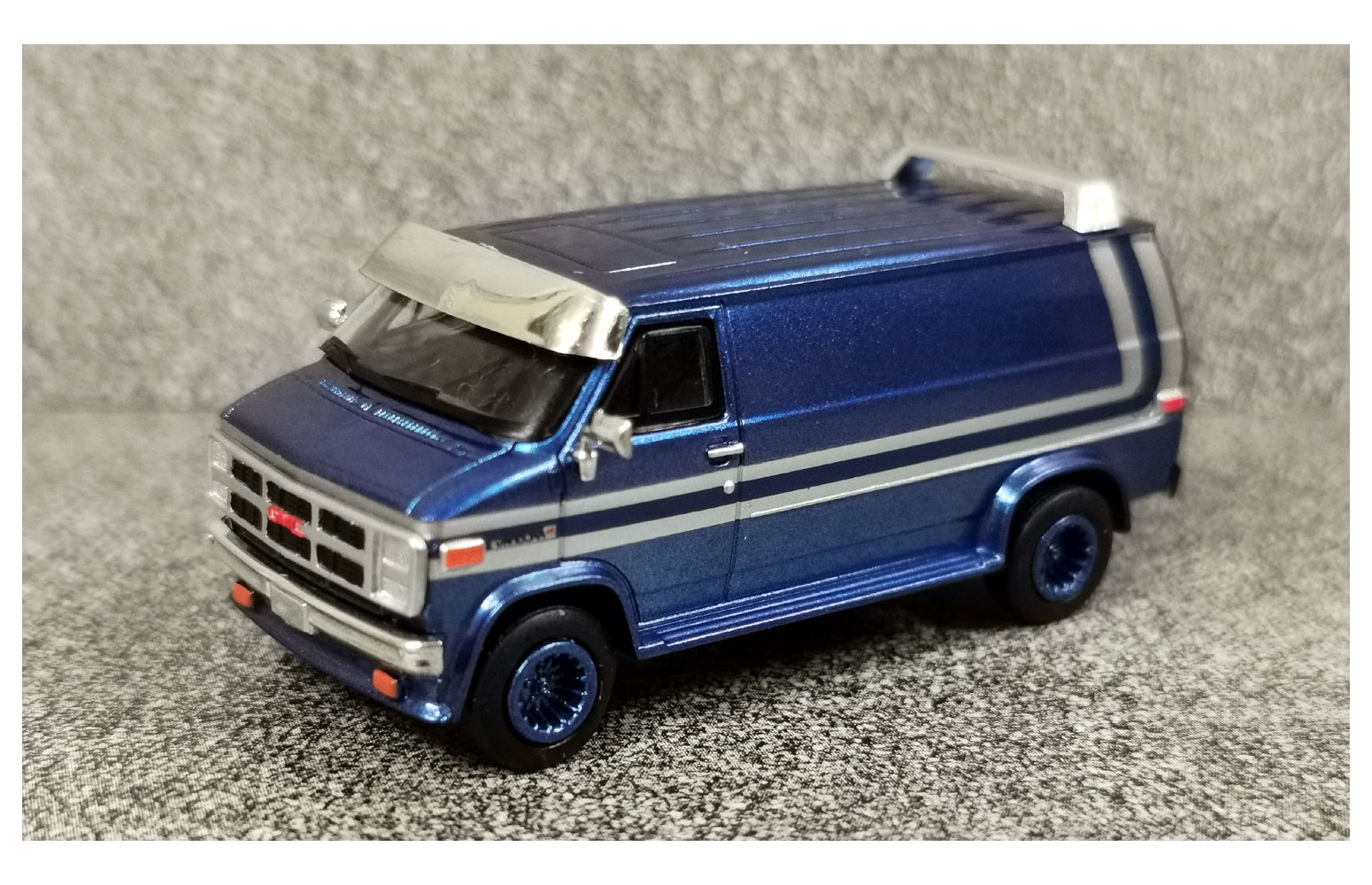 BREKINA 18253 - GMC Vandura (1983), blu metall. - 1:87