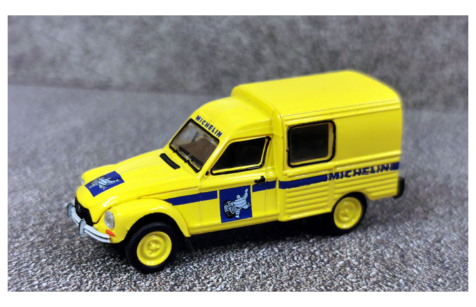 BREKINA 14288 Citroen Acadiane "Michelin" - 1:87