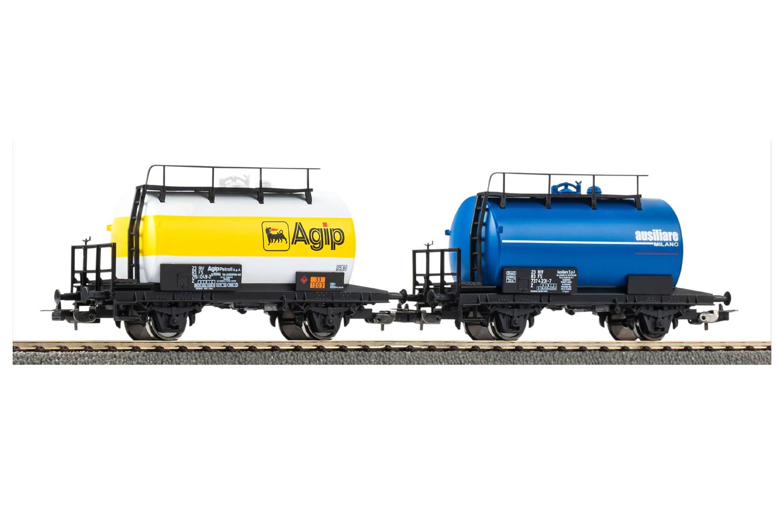 PIKO H0 28330 - Set di 2 carri cisterna FS Ep.IV