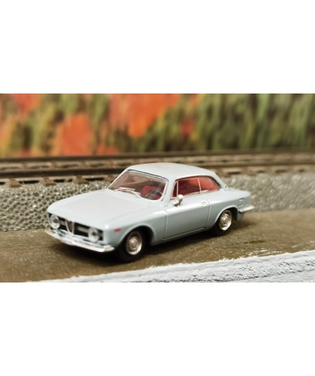 BREKINA 29754 - Alfa Romeo Giulia Sprint GT (grigia) 1:87