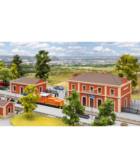 FALLER H0 190481 Stazione Ferroviaria Italiana - San Giovanni / Val di Piana - in kit