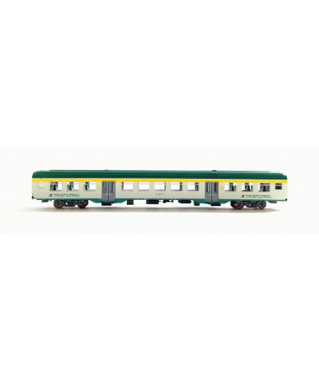 VITRAINS H0 3257 – Carrozza MDVC 1a Cl. Revamping – TRENORD Ep. VI