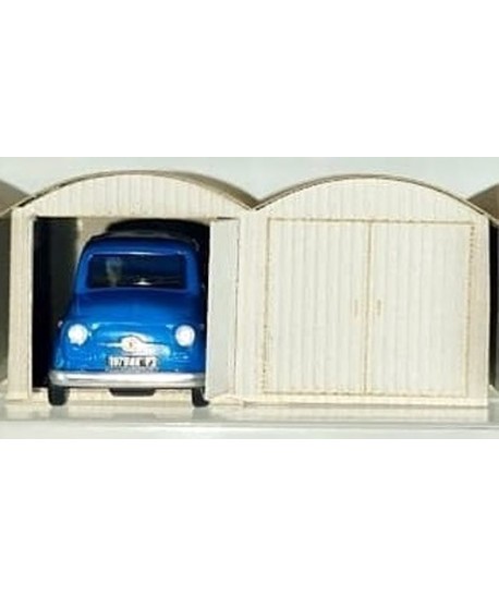 PIRATA H0 PI12113 – Garage in lamiera doppio con Fiat 500 blu