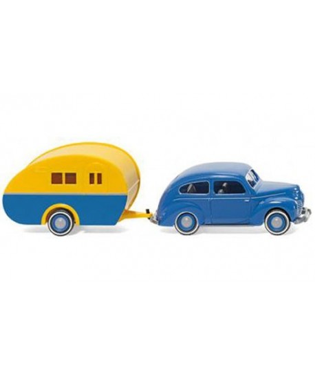 WIKING 082004 – FORD TAUNUS G73A con CARAVAN – 1:87