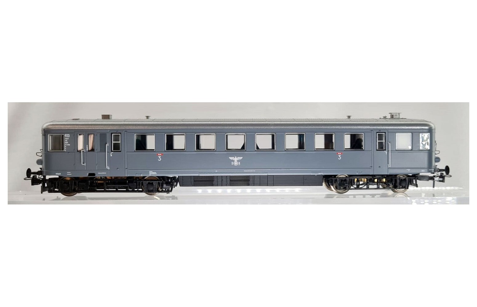 Jagerndorfer 23030 - automotrice VT 923