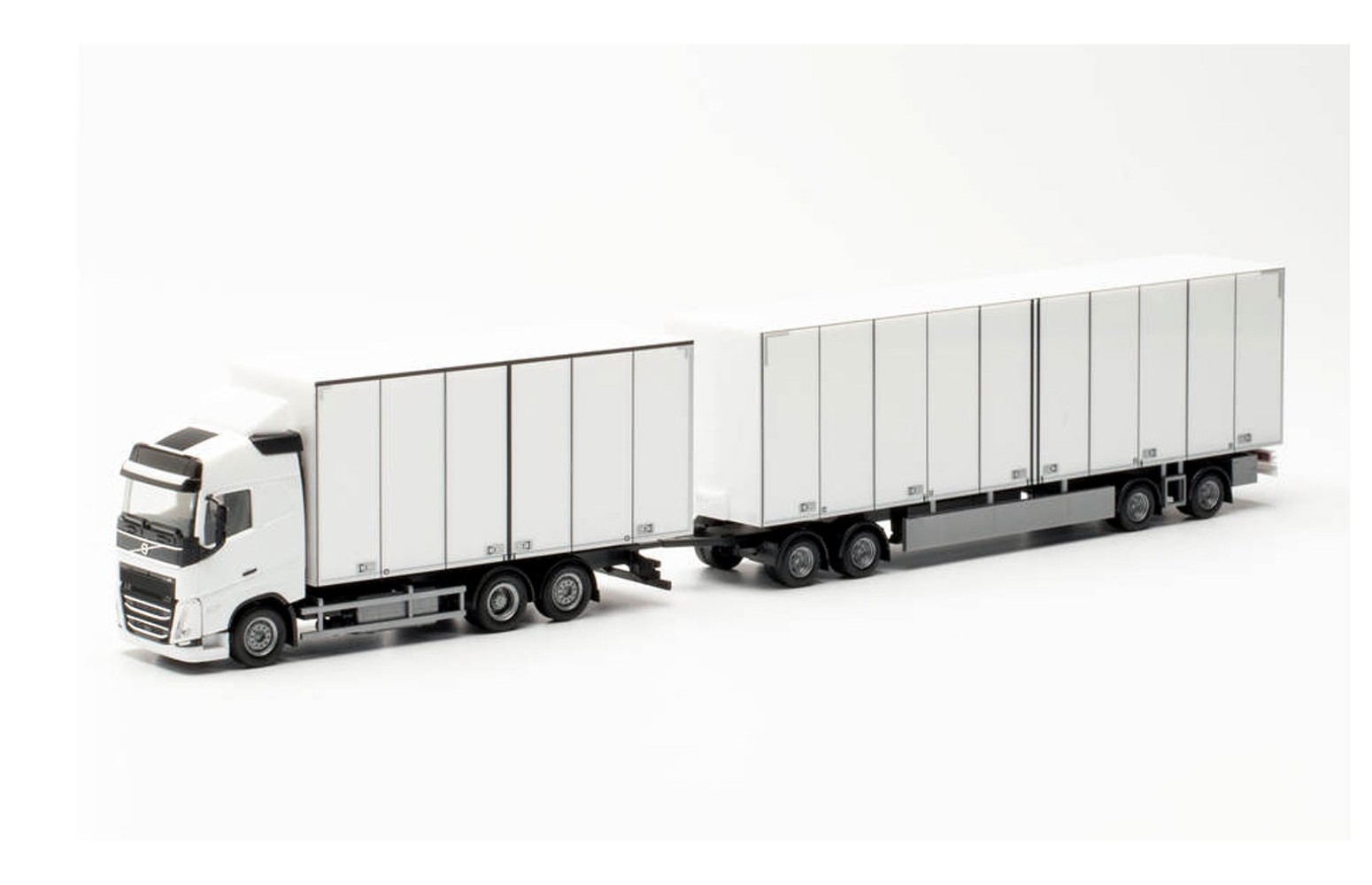 herpa 31502 volvo fh gl svezia combi