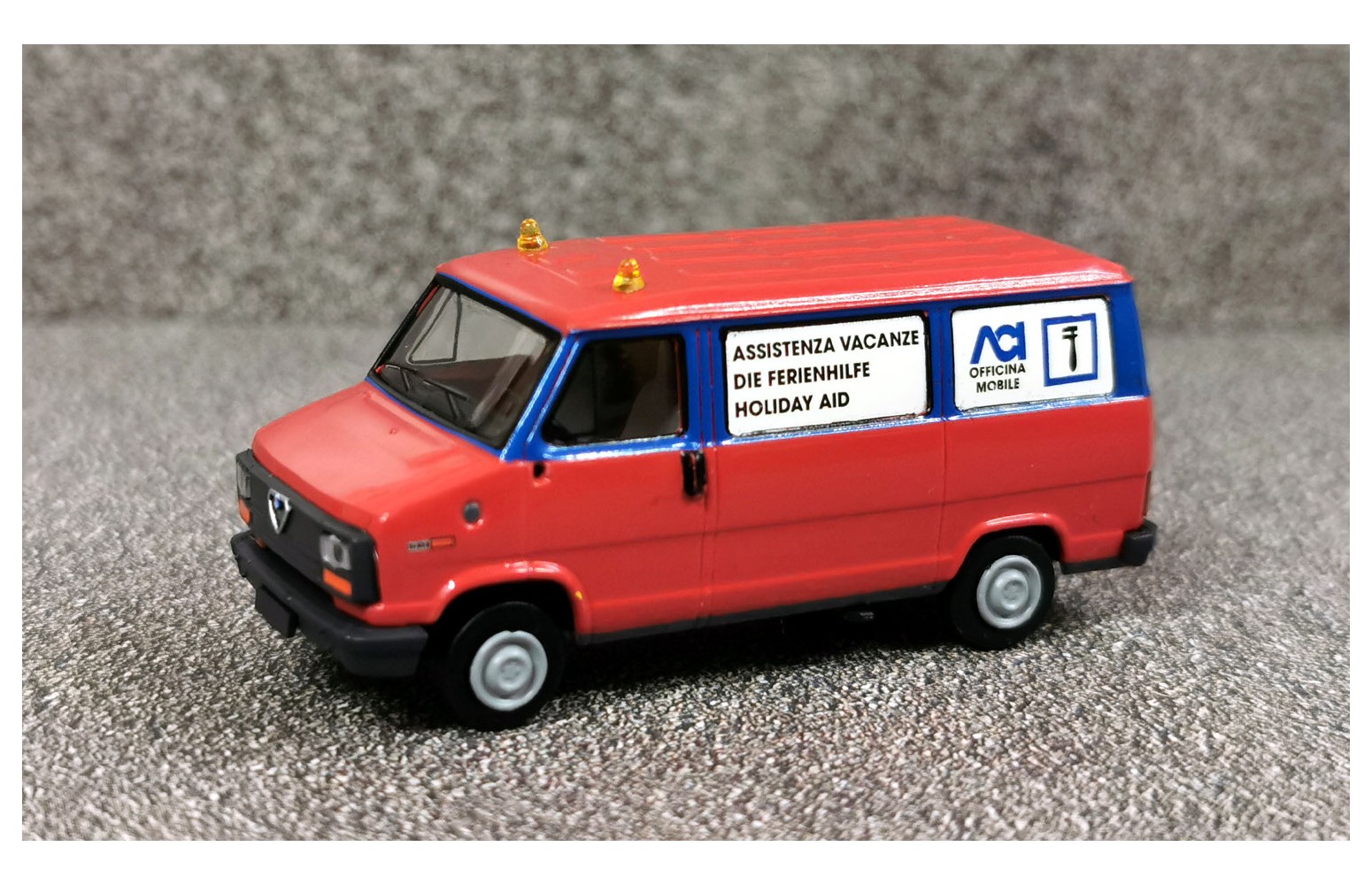 brekina 34919 alfa romeo AR6 soccorso ACI