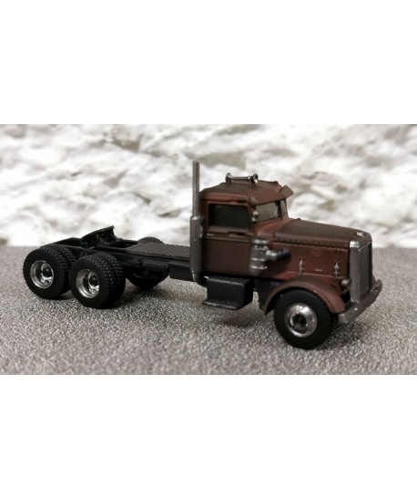 peterbilt 281, ruggine, brekina 85752