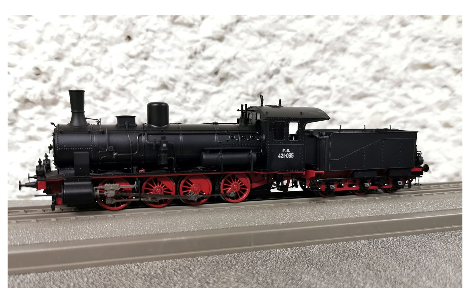 brawa 40732 - loco vapore Gr 421 035 FS