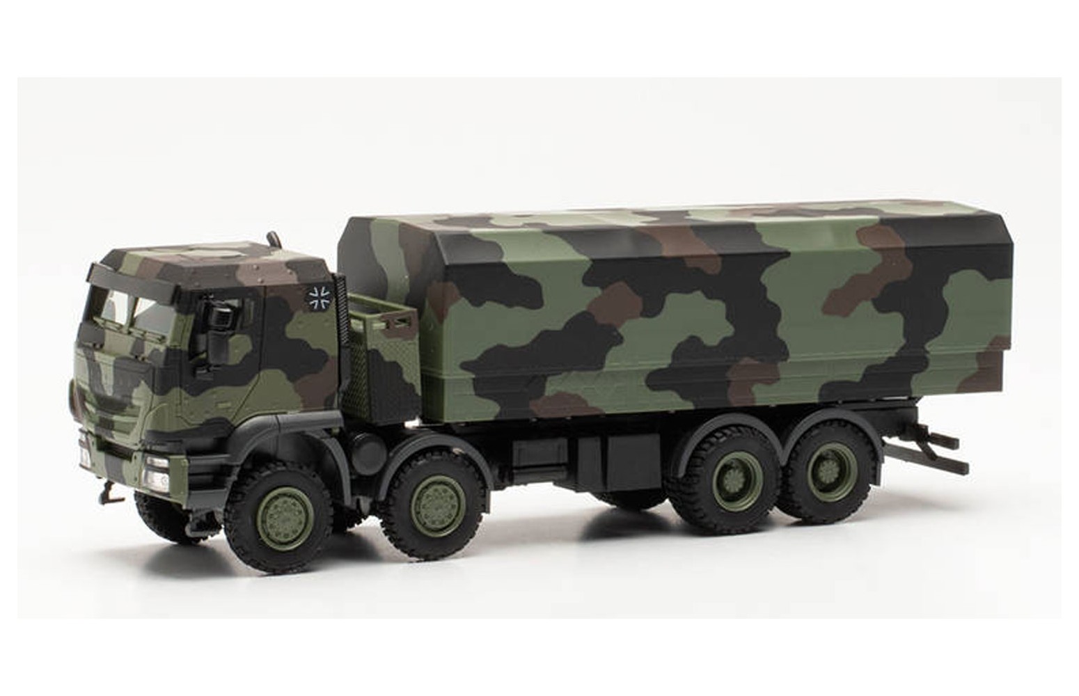 HERPA 746922 - Iveco Trakker 8x8 , Militare Mimetizzato - 1:87