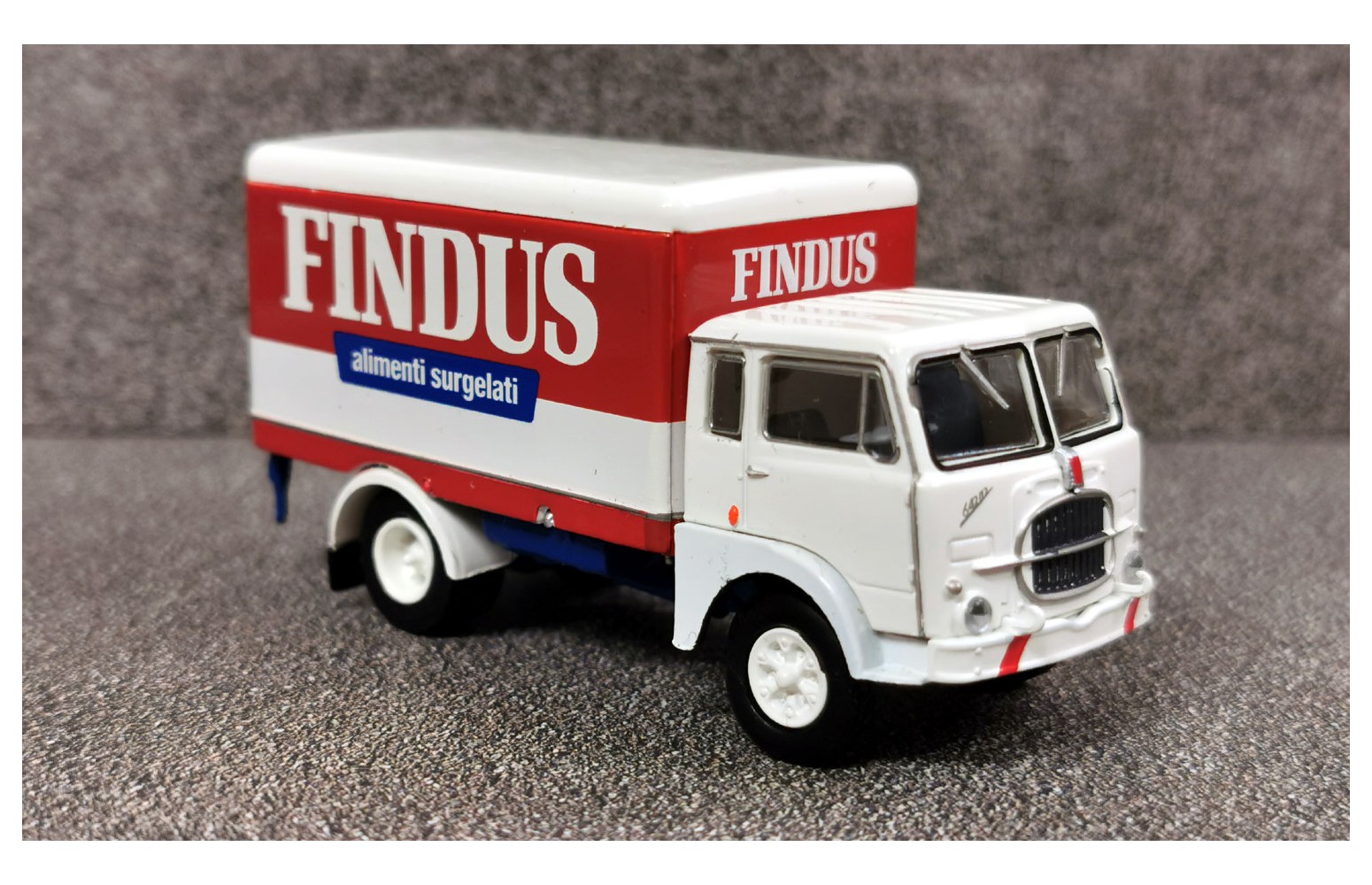 BREKINA 58612 - Fiat 642 "Findus", 1962 - 1:87