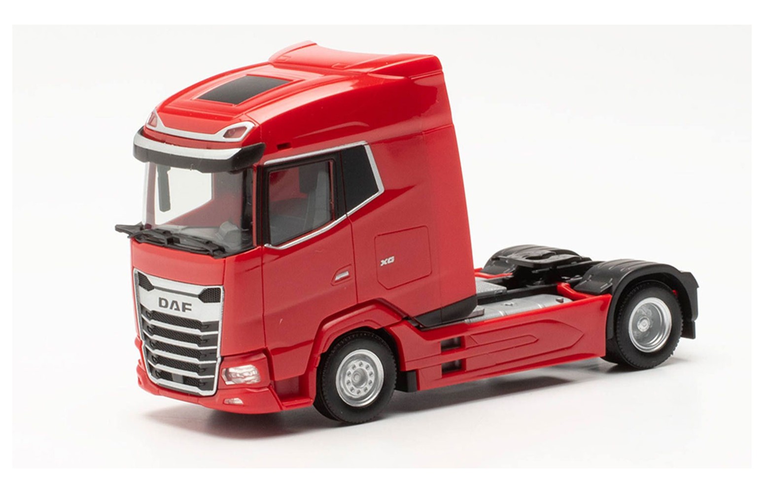 HERPA 315777 - Trattore DAF XG, Rosso - 1:87