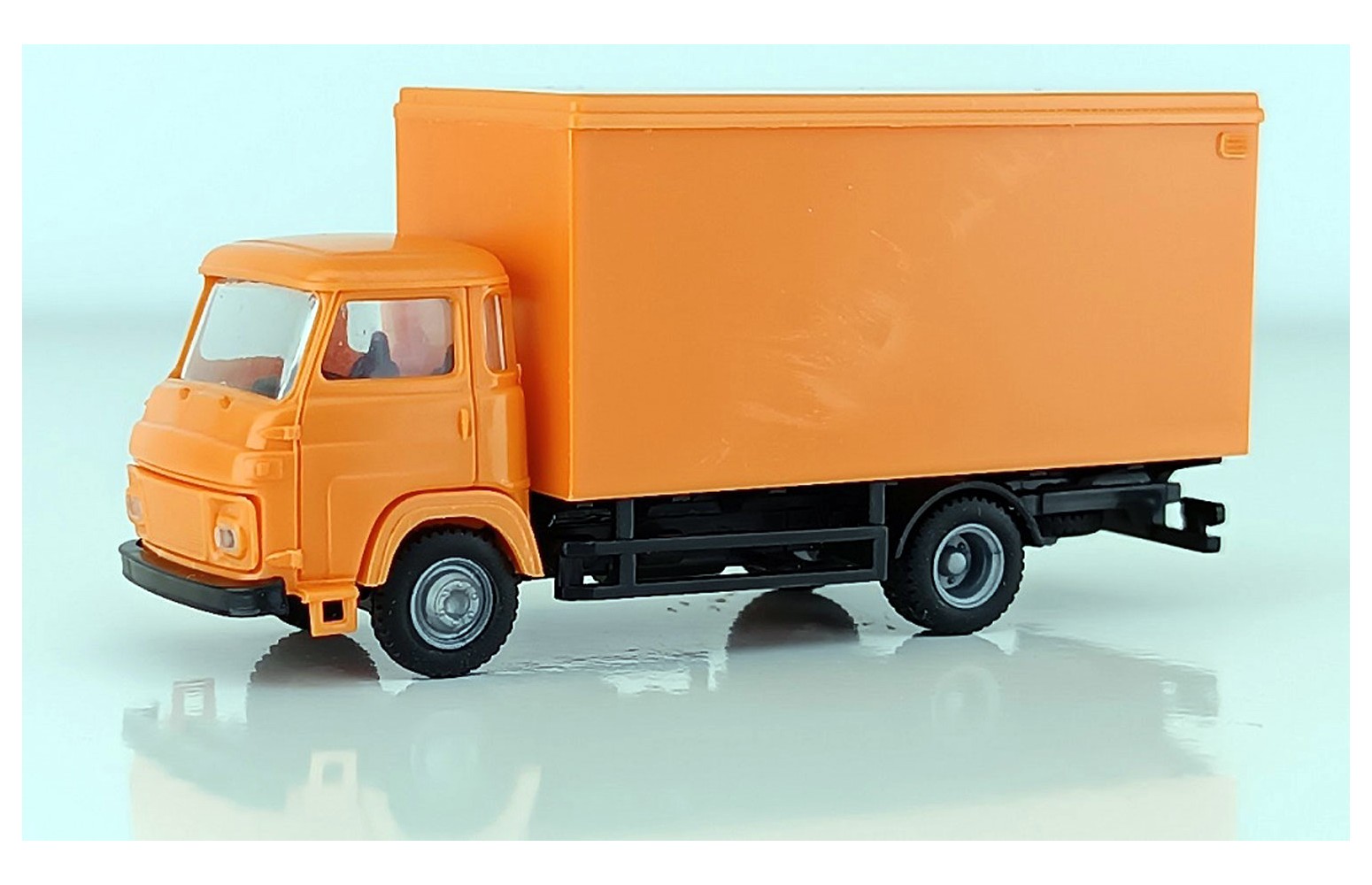 PIRATA PI 66518064 - Alfa Romeo A 19 telonato (arancio) - 1:87