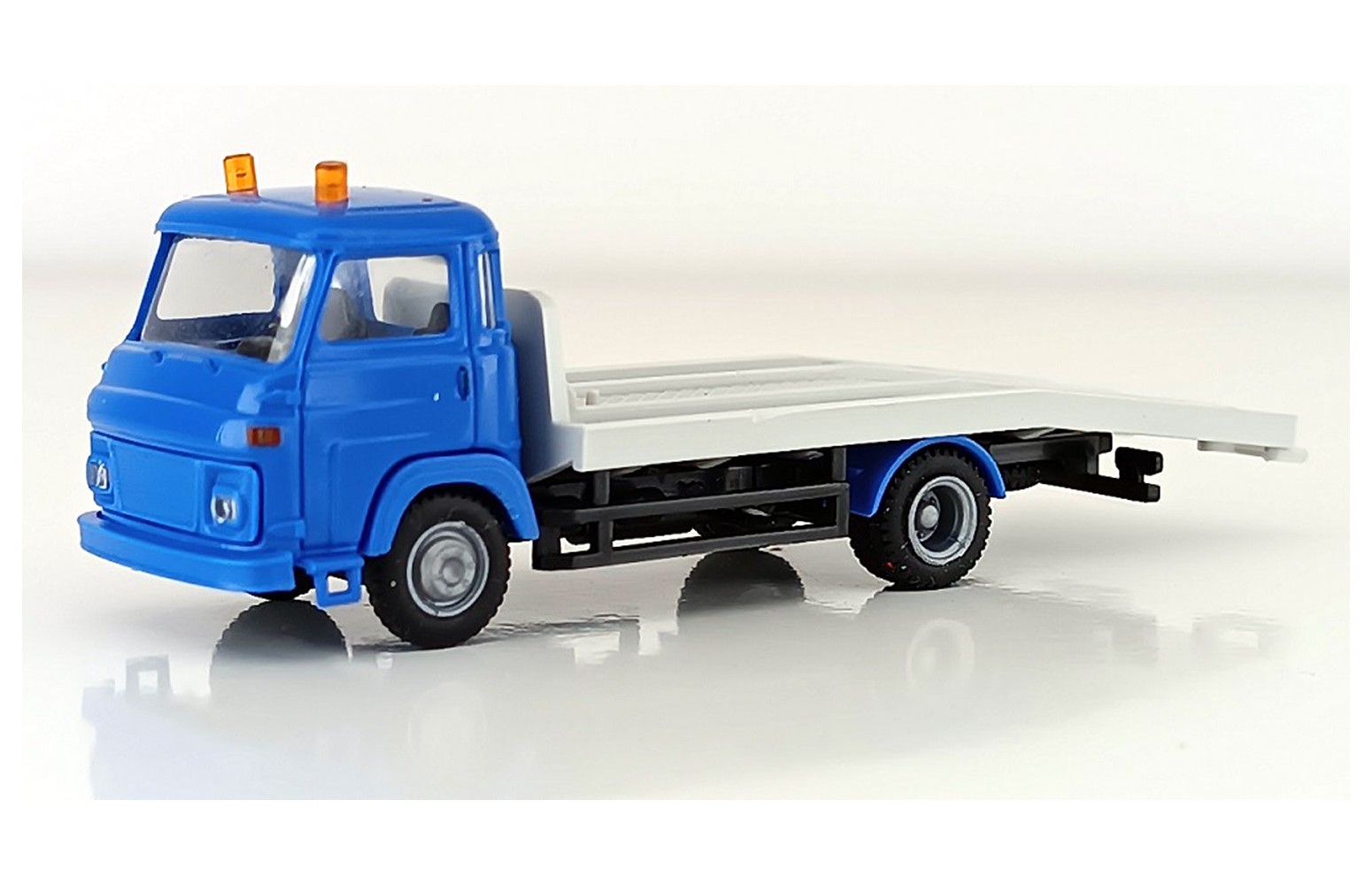 PIRATA PI 66518066 - Alfa Romeo A 19 Soccorso Stradale (blu) - 1:87