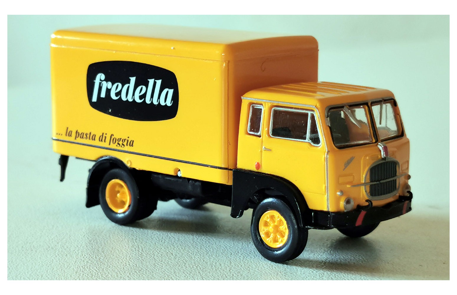 BREKINA 58611 - FIAT 642 "Fredella" - 1:87
