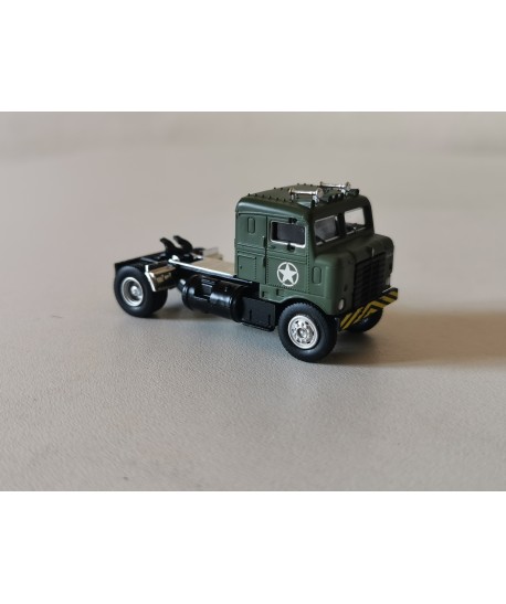 BREKINA 85954 - Kenworth Bullnose " USAF " – 1:87