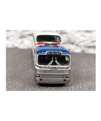 BREKINA 61303 - Bus Scenicruiser, Greyhound "New York  Express" 1956 - 1:87