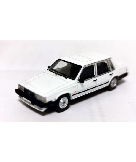 Premium ClassiXXs 870662 - Volvo 740 (Bianco) – 1:87